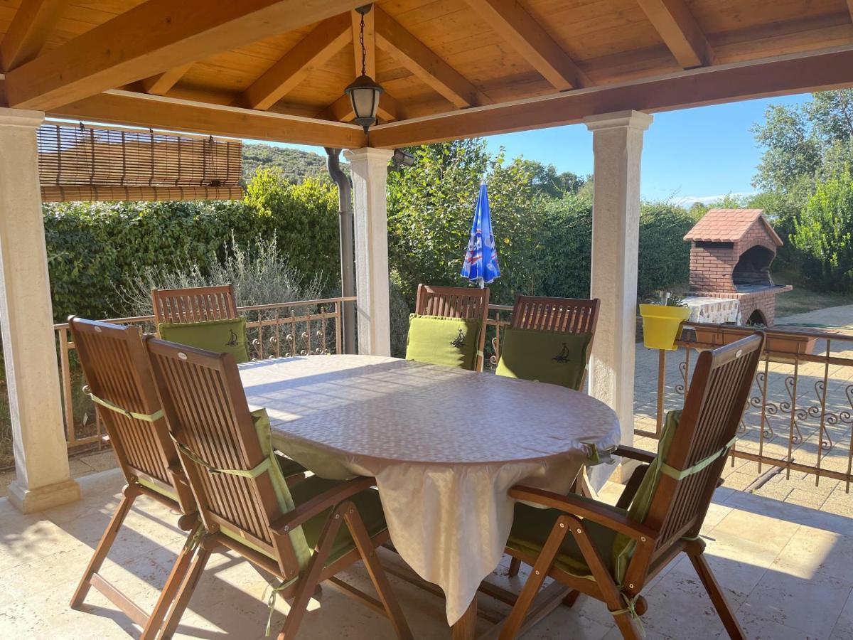 Holiday Home Valmoneda Rovinj Exterior photo
