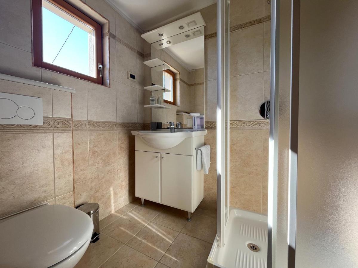 Holiday Home Valmoneda Rovinj Exterior photo